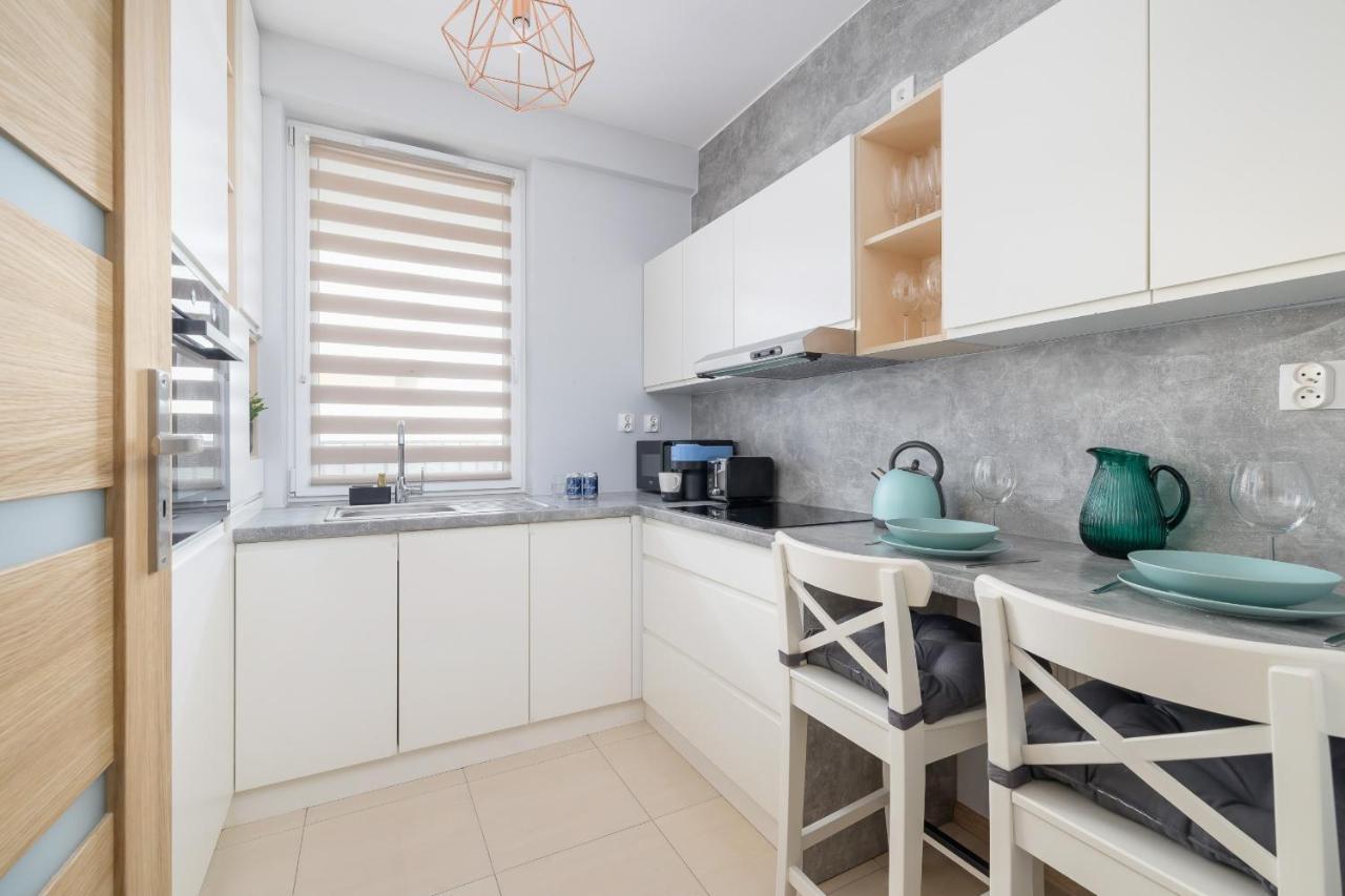 Osiedle Avia Harmonious Apartment With Balcony & Parking Cracow By Renters Prestige Krakov Exteriér fotografie