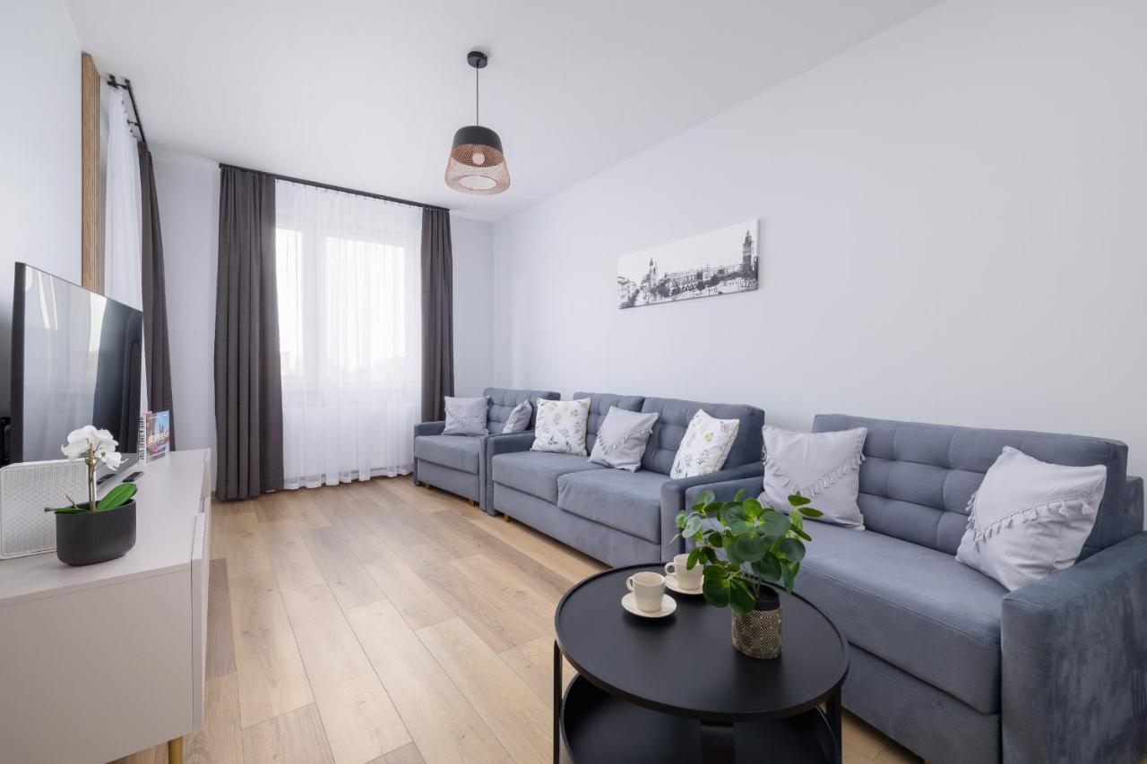 Osiedle Avia Harmonious Apartment With Balcony & Parking Cracow By Renters Prestige Krakov Exteriér fotografie