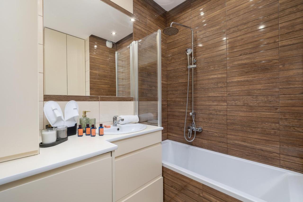 Osiedle Avia Harmonious Apartment With Balcony & Parking Cracow By Renters Prestige Krakov Exteriér fotografie